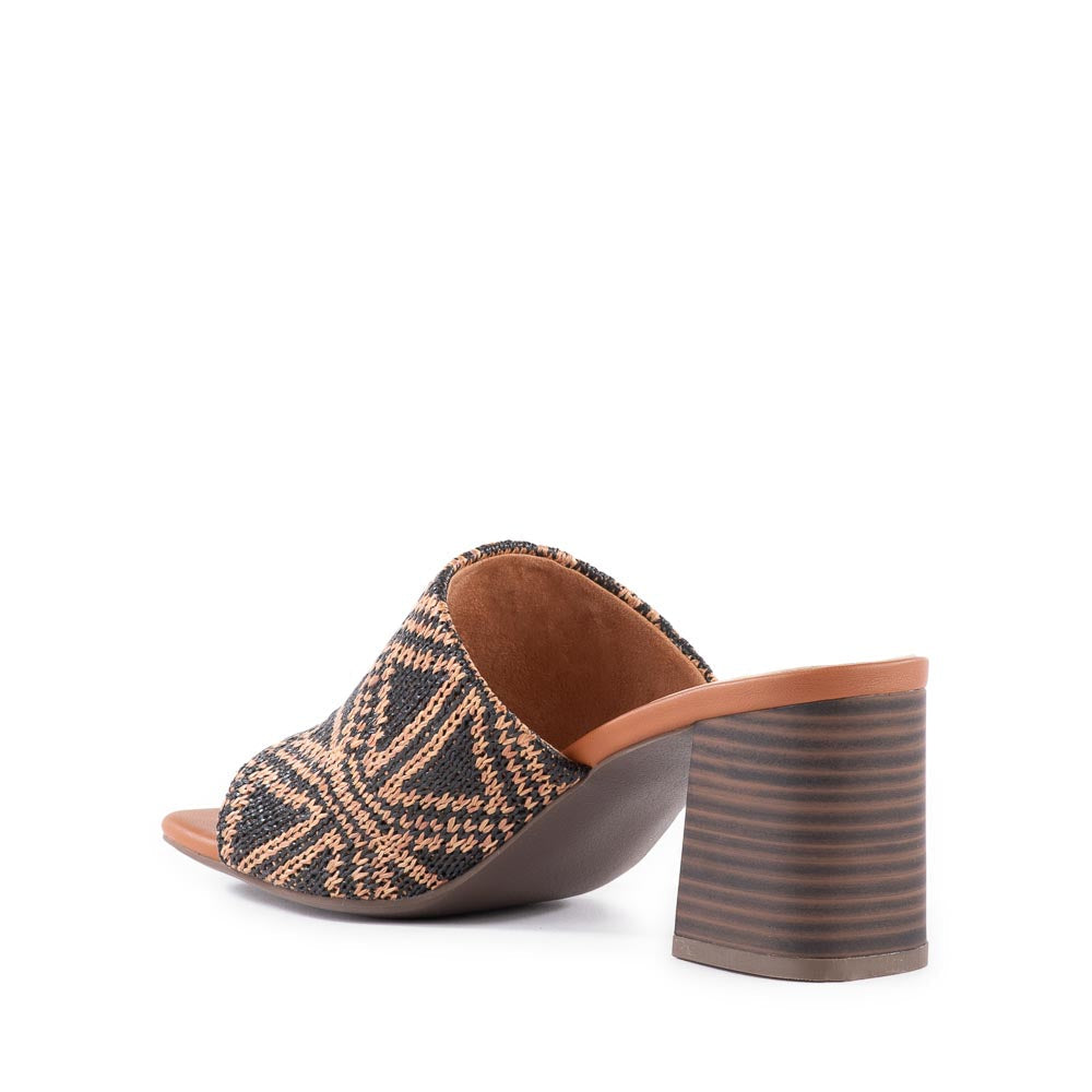 adapt-brown_black_raffia-web-back