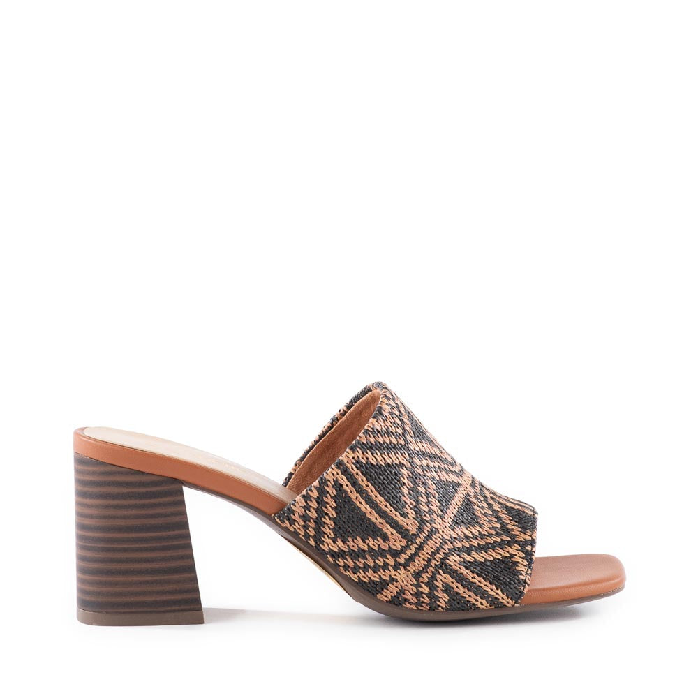 adapt-brown_black_raffia-web-side